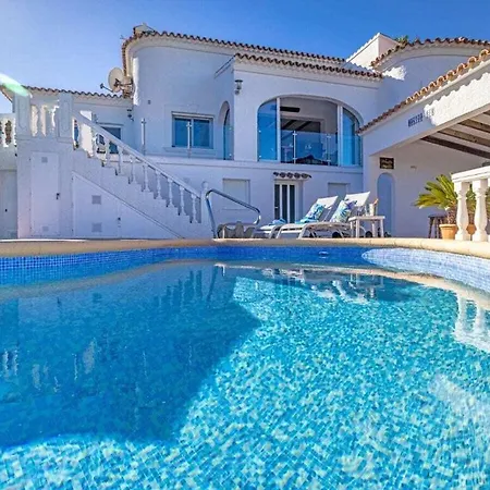 Deluxe Brima * Denia
